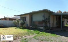 16 Morley Way South Kalgoorlie WA 6430 RENOVATORS DELIGHT $195,000 Renovators, feast your eyes on a house that is waiting your touch! This 3 bedroom, 1 bathroom is waiting for a fix up. Situated on an 887 square meter block, there is a great sized shed at the rear which is accessible via the side access. With just a little TLC watch this property come to light! Some features include mains gas connected, gas heating and electric hot water system. 3 Bedrooms 1 Bathroom Mains gas connected Large shed Gas oven and cooktop Side access Ducted air-conditioning 887sqm Council Rates - $1574.34 p/yr Water Rates - $200.00p/yr For your private inspections, give Franz Knoop a call on 0448 200 439 