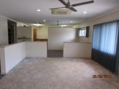  14 Adventure Close Bentley Park QLD 4869 LARGE FAMILY 3 BEDROOM HOME, SITUATED IN BENTLEY PARK AREA. Spacious 
living area, well appointed kitchen, lots of cabinet space, 
air-conditioned, en-suite to main bedroom, built-ins to all bedrooms, 
fully fence,fully security screened, large working shed. $365.00 per 
week. * 3 Bedroom * 2 Bathroom * Air-conditioned * Large she 