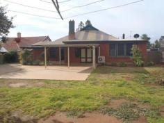 121 Cobra St Dubbo NSW 2830 Central Location Tourist Zone This
 has been a large 5 bedroom home with 3 bathrooms. The site is zoned SP3
 and is 1333m2 with a 21.945m frontage to Cobra Street. Features of the building include; - Large living room - Remodelled kitchen - Marble fireplaces - Pressed metal ceilings - Large central hallway - Sleepout - Return front verandah - Entrance vestible - Double brick construction - Central location - Double garden shed - Reverse cycle air conditioning - Lead light feature window - Large home on a large block yard   Property Snapshot Property Type: House Construction: Double Brick Features: Garden Shed Verandah 