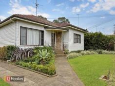 11 St Albans Rd Schofields NSW 2762 OPEN FOR INSPECTION : SATURDAY 30th AUGUST 1.00 to 1.45 PM FANTASTIC OPPORTUNITY - FIRST HOME OR INVESTMENT IN A RAPIDLY GROWING AREA This well presented home is situated on just under 640m2, on a nicely landscaped block. It is an easy walk to local schools, shops and only a short distance to the upgraded train station. - Three bedrooms with an oversized master bedroom - Separate lounge and dining - Functional eat-in kitchen - Air-conditioned throughout - Double (tandem) garage - Easy walk to Schofields Public School - A short distance to Rouse Hill Town Centre - Walk to buses and railway station - 638m2 block - nicely landscaped - North facing large backyard - Currently leased Centrally located to all amenities, this home is ideal for the first home buyer or investor looking to capitalise in one of the most evolving suburbs in Sydney.   Property Snapshot Property Type: ResidentialHouse Features: Air-conditioning Close to schools Close to Transport