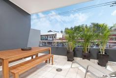  Byron Bay NSW, 2481 Spacious 3 bedroom, 2 bathroom apartment just one block from Main Beach Freshly painted, newly renovated kitchen & reverse cycle air-conditioning Beautifully furnished with sunny north facing balcony Single lock-up garage with additional storage space 