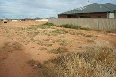 Lot 1 552 Ontario Avenue Mildura Vic 3500 $64,000 An extremely well located freehold allotment comprising of 350sqm approx in an elevated position adjacent to existing home and within a new subdivision area. It is rectangular in shape and fronts a main road that provides convenient access into major facilities and services. Ideal for first home buyers or retirees as it is large enough to build a comfortable home without the hassle of a large yard area to maintain and service. Very reasonably priced in comparison to other similar allotments which are few and far between in this price range, enquire today. 