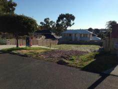  19 Cobden St Bayswater WA 6053 $479,000 
 
 
 
 
 Elevated 469 sqm survey strata block with 
17.62 sqm STREET frontage - Ready and just waiting for a new home

The site is situated in a whisper quiet street and within walking 
distance of the Bayswater Village, Bayswater Train Station, Whatley 
Crescent caf strip and the Swan River.

Cobden Street offers easy access to the Tonkin Highway and is only 8km 
(approx) to the CBD making this a much sought after location.

A clean site to start building your dream home. House and Land package 
could be an...
 