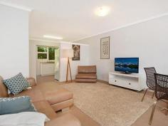  UNIT 3/104 KINTAIL ROAD , APPLECROSS WA 6153 100 meters from Applecross Village Close to shops and transport Close to schools Short stroll to Swan River foreshore Low maintenance Tasteful interior Light and bright Share Title Gairloch Street frontage Lovely gardens   3 Kinloch Villas - corner of Kintail Road facing Gairloch Street This rare and unique Purple title individual home is sure to impress. Fastidiously presented, this two bedroom home is located only 100 meters to the Village Shopping Centre and a very short stroll to the Swan River foreshore. For Sale $595,000                                              