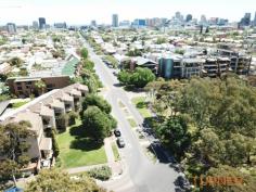  Unit 19/233 East Terrace Adelaide SA 5000  $479,000 - $510,000 Best Offer By 4/11 @ 12:00pm Unless Sold Prior City living at its best; a rare opportunity to purchase one of these closely held penthouse styled apartments on a secluded section of East terrace. Located absolutely adjacent to and with magnificent parkland frontage and with unimpeded fabulous views of the old romantic Victoria race course with its immense lifestyle facilities, this is a once only chance for a “parkland change “. The apartment features high lofted ceilings,an internal superb... 