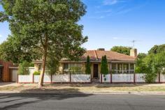  40 Twyford Street Box Hill North VIC 3129 $950,000 - $999,000 A prized position, perfect proportions and private garden emphasize the low-maintenance appeal of this large single-level home set peacefully at the rear. Secluded and secure, this spacious home is on its own title offering a superbly-presented three-bedroom, single bathroom layout plus lock up off-street parking. The location is unbeatable being close to both Westfield Shoppingtown and Box Hill Central while just nearby are local shops, Bushy Creek Reserve and Trail, public transport and Kerrimuir Primary School. An exceptional opportunity for first-home buyers, downsizers and investors. Includes built-in robes, impressive living room, bright family/dining area opening to sunny garden, huge kitchen, separate laundry, ducted heating and polished boards. 