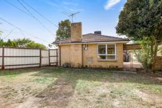  40 Twyford Street Box Hill North VIC 3129 $950,000 - $999,000 A prized position, perfect proportions and private garden emphasize the low-maintenance appeal of this large single-level home set peacefully at the rear. Secluded and secure, this spacious home is on its own title offering a superbly-presented three-bedroom, single bathroom layout plus lock up off-street parking. The location is unbeatable being close to both Westfield Shoppingtown and Box Hill Central while just nearby are local shops, Bushy Creek Reserve and Trail, public transport and Kerrimuir Primary School. An exceptional opportunity for first-home buyers, downsizers and investors. Includes built-in robes, impressive living room, bright family/dining area opening to sunny garden, huge kitchen, separate laundry, ducted heating and polished boards. 