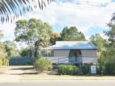  22 MOORE PARK ROAD MOORE PARK BEACH QLD 4670 $ 350,000 This 2 bedroom home with 3 bay shed situated on a huge 3035m2 corner block just a short walk to beach front.. 