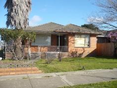  55 Avondale Ave St Albans VIC 3021 $280 P/W Burnham Real Estate is proud to offer this 3 Bedroom family home comprises of; Â· Three good sized bedrooms Â· Large kitchen and meals area with lots of cupboard space Â· Central bathroom with separate WC Â· Gas heating Â· Big lounge room Â· A backyard to run around in This property is close to shopping centres, schools and public transport. Please note the air conditioning system is not functional and will not be fixed or replaced. **** IMPORTANT! REGISTER TO INSPECT PROPERTIES **** By registering your details you will be INSTANTLY informed of any updates, changes or cancellations for your property appointment. DON’T MISS OUT Book for an inspection time today by clicking the ‘BOOK INSPECTION’ button below the available date.. 