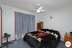  7/17 Steven Street Mildura VIC 3500 $215,000 - $235,000 Live in or invest in this tidy Unit situated in an attractive complex in good location. Offers cosy lounge/dining with brick feature wall, compact kitchen with electric stove, pantry etc, there are 2 bedrooms (both with BI Robes), bathroom with shower recess & separate toilet. Extras include ceiling fans x 2, ducted evaporative cooling, sunblinds, security doors, fernery/shadehouse and single garage. Rental appraisal of $250 per week - currently leased at $220 per week. 