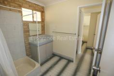  6A Travers Avenue Nulsen WA 6450 $275,000 If you’re in the market for your first home then look no further than this double brick strata unit conveniently located close to schools. Providing 2 bedrooms with Built in robes, semi-ensuite and open plan living. Reverse cycle air-conditioning and stainless steel freestanding stove. Screened, rear deck overlooking the low maintenance yard. Garden shed and single carport. 