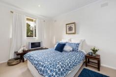  40 Benbow Street, Yarraville VIC Auction   Sat 31st May 2014 at 2:00pm  Inspection Times   Sat 10th May at 2:15pm-2:45pm  Sun 11th May at 1:30pm-2:00pm  Property Features House 3   1   2   1     Close To Schools Close To Shops Close To Transport Description Idyllic resort style living featuring in ground pool Comprising three excellent proportioned bedrooms (2 BIR's) Art deco style galley kitchen with adjacent meals area Large living room, feature fire place, ducted heating and air con Central designer bathroom and generous separate laundry The garden is a private oasis including double garage The perfect family home and allotment that you will never outgrow. 