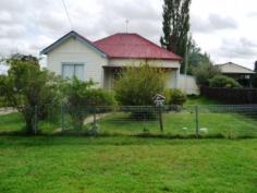  290 Bourke Street, Glen Innes NSW 2370 * Lots of original features- tongue & groove lining boards,fretwork,mantle piece etc. * 3 Double bedrooms * Lounge room with wood heating * Eat-in kitchen * Sunroom / office * Bathroom with shower over bath * Garage, workshop, greenhouse * Beautiful large block (1214 square metres) in good location * Currently rented for $160 per week 