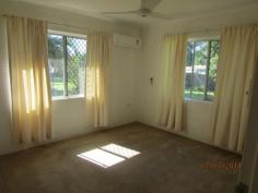  16 Isley St Edmonton QLD 4869. IDEAL - FIRST HOME BUYER/RETIRED COUPLE 2
 Bedroom , 1 bathroom home, on large 710m2 lot with large double bay 
lock up shed in a quiet street. This property is value buying at 
$260,000.00 / ONO. * 2 Bedroom * 1 Bathroom * Large Lot * Double Bay Lock up she 
