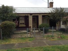  27 Chantry Street Goulburn NSW 2580 Located in a quiet cul-de-sac with established homes Close to schools, CBD, butcher and convenience store 2 bedroom, semi-detached with wood heating Ready for your own touch Great starter or investment Rear lane access 