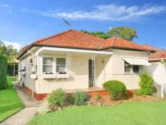 41 Wellington Road Auburn NSW 2144 Very Clean & Tidy Very
 clean & tidy 3 bedroom home with separate lounge & dining, very
 good kitchen & bathroom, Electric cooking, 2x built-ins, carpet 
throughout, air conditioners, internal laundry, small back yard & 
carport. Close to schools & Botanic Gardens. Avail from 1st Sept, 
2014 General Features Property Type: House Bedrooms: 3 Bathrooms: 1 Bond: $1,860 Indoor Features Living Areas: 1 Toilets: 1 Built-in Wardrobes Air Conditioning 