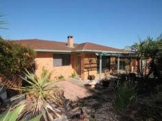  10 Johnson St South Grafton NSW 2460 FRESH ON MARKET - READY TO OCCUPY!This lowset brick home offers someone good comfortable living at a great price. Kitchen/bathroom are in very good condition, open plan living/dining with airconditioning and open fire. Covered outdoor area overlooking pool. 