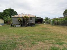 119 THIRTEENTH Avenue, Home Hill, QLD - Brandon's Real Estate This two bedroom fibro cottage is being sold "as is where is". Situated 
on a 1012m2 allotment with steel frame shed this home is also fenced. 
This cottage would be an ideal investment property so call today for an 
immediate inspection. 