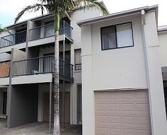  17/7 Bowden Court Nerang Qld 4211 This neat and tidy townhouse located in a very private complex with only minutes away to shops, public transport and train station It offers: *3 Bedrooms *2 Bathrooms *Air conditioned dining and living area *Single lock up garage *Freshly repainted *New carpets *Pool & BBQ area Previously Rented at $375 per week.  For inspection times contact Champions Property Sales on 07 55004655 