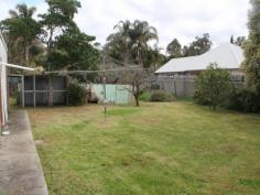 34 Brazier st denamrk WA 6333.2 bedrooms plus a sleep out 
 
Open plan dining/kitchen, separate dining room, family & lounge room 
 
Large carport/storage room, 1012m2 block, back lane access 
 
Old features retained, renovator’s delight