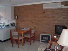  Units 1 & 2 153 Wentworth Street, Glen Innes NSW 2370 * 2 well maintained 2 bedroom double brick units to be sold separately * Open plan design with Reverse Cycle Air Conditioning * Modern kitchen, tiled bathroom, tiled laundry * Each unit has a carport * Each unit rented for $145 per week 