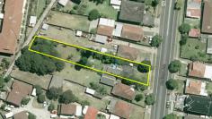  105 Northam Avenue, Bankstown NSW 2200 Build Your Dream Home or Boarding House (STCA) Zone 2B Huge Block of Land Located in the heart of Bankstown 4 Bedrooms, lounge room, kitchen 1 Bathroom, 2 Toilets Currently rented out for $440 per week Total Land Size 1031 sqm (approx.) Walk to Station, School and Shopping Center 