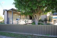  32 Christie Parade Mildura VIC 3500 An Affordable Gem on the Parade House - Property ID: 727491 This well maintained property close to schools, public transport and shopping centres is ideally suited for the first home owner or investor. Featuring timber flooring, 3 bedrooms, open plan kitchen/family, alfresco timber decking, evaporative air conditioning and gas heating. Double carport, access to back yard plus front and rear gardens. 