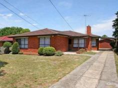  34 Bournemouth Ave Springvale VIC 3171 4 BEDROOM RED BRICK VENEER HOME Inspection Times: Wed 17/09/2014 03:00 PM to 03:30 PM Sat 20/09/2014 01:45 PM to 02:15 PM Wed 24/09/2014 03:00 PM to 03:30 PM Positioned close proximity to Springvale central, bus, train station, church, and walk to Norman Luth Reserve & Spring Park Primary school.  - Spacious living room  - Separately Kitchen with gas cooking & dining area  - 4 Good-Size Bedroom (2 with Build-in-robe)  - Bathroom & separate toilet  - Lock-up garage.  -Good size back yard 
