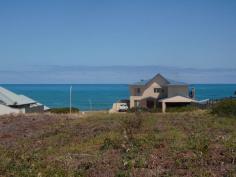  25 Turton Heights Dongara WA 6525 A larger than usual allotment, over 900m2, plenty of room for the home you have always dream of, surrounded by quality home this give piece of mind for the future value of homes in the North Shore area, and so close to the ocean!! - 