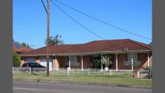 161 Rooty Hill Rd N Rooty Hill NSW 2766 HUGE FAMILY HOME 
 Presenting this huge family home 
in the heart of Rooty Hill, featuring 3 bedrooms all with built in 
robes, 1 bathroom, 2 toilets, double garage, family room, close to M7 
motorway, Rooty Hill train station and Mt Druitt Westfield. This is one 
not to be missed! Other features include -formal lounge -ducted air con throughout -huge modern kitchen -bar -huge pergola for entertaining -massive backyard for the kids AVAILABLE 24th October 2014 