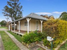  15 Grose Vale Rd North Richmond NSW 2754 his home is sure to catch your eye. With a touch of old & a twist of new this property has much to offer! • Open fireplace • Ducted air conditioning • Internal laundry • Meals area • Wrap around verandah • Potential to build on back half of the block (STCA) 