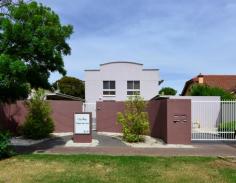  4/248 Anzac Highway, Plympton SA 5038 $289,000 - $309,000 This stylish property features 2 bedrooms, both with built in robes, modern kitchen with stainless steel appliances, light filled and functional living and meals area, separate laundry, reverse cycle air-conditioning plus secure under cover parking. Ideally located between the City and the Beach and easy to the bus, tram and major shopping facilities. Be Quick!! - See more at: http://www.richmondprofessionals.com.au/real-estate/property/756508/for-sale/unit/sa/plympton-5038/4-248-anzac-highway/#sthash.kQa65nja.dpuf 