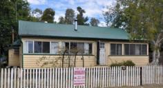  108 Robert Street Surat Qld 4417 FOR SALE $199,500 This air-conditioned house in Surat has three bedrooms, sleepout, updated kitchen, large bathroom and loungeroom with wood heater. Extra improvements include lock-up garage and carport. Currently rented at $180 per week. Plenty of room on ½ acre allotment. Inspect today. PROPERTY DETAILS Property Id: 61092480 Land Size: 2026 Metres² INSPECTION TIMES Please Contact Office 