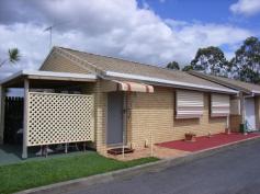  6/143 Northcote Street Brighton QLD 4017 BESIDE THE GREEN! Low set two bedroom brick townhouse, open plan living, entertaining area, lock up garage. Situated in quiet complex, close to bus, Bowls Club and short stroll to waterfront. Currently rented at $290.00 per week. 