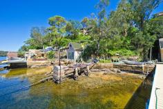  418 Willarong Road Caringbah South NSW 2229 Sit back, relax and soak up panoramic uninterrupted water views from this spacious dual level waterfront home. Positioned at the southern tip of the peninsula surrounded by some of Sydney’s premier waterways, it rests on a sprawling approx 1,948sqm block with direct access to the water and superb facilities including a jetty and boat winch. Enjoy as is or explore the potential to capitalize on its exclusive setting, never-to-be-built-out views and enormous land size and create a sophisticated contemporary waterfront residence. 