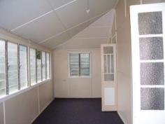  36 Warton St Gayndah Qld 4625 $145,000 2 Bedroom Home + Sleepout & Office * Highset home situated on 743m2 * Returning $180 p/w * 2 Bedroom + Sleepout & Office  * Open plan kitchen/dining/lounge * Located only a short stroll to the main street * Car accommodation under the home * Long term contract accepted   Property Snapshot  Property Type: House Land Area: 743 m2 