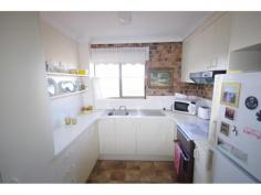  6/60 Farquhar Street Wingham NSW 2429 Home Makers and Investors $180,000 +  * This well Presented unit is centrally located just minutes walk from shops and cafes in the beautiful village of Wingham * 3 Good sized Bedrooms * 1 Bathroom * Separate toilet * Galley Kitchen with views of the Escarpment * 1 Car space with access straight into unit * Large living area with outside verandah * Reverse cycle Air conditioning * Rental Approx $250pw * Make an effort to inspect do not miss this one   Property Features: 1 Building3 Bedroom1 Bathroom1 Parking 
