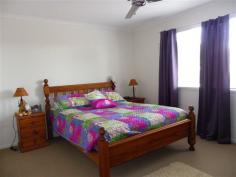  2/36 Melrose Ave Bellara Qld 4507 $279,000 - Beautifully presented townhouse  - Live in or great investment opportunity  - Rental return of $270 per week - Excellent tenant, lease up in February  - 3 generous bedrooms  - Quiet courtyard - Lock up garage - Low Body Corp fees - Complex of 6 - Small pet permitted - Close to parklands - sit and watch the wildlife - Close to shops  Property condition 	 Good Property Type 	 Unit, Townhouse, Apartment House style 	 Highset Garaging / carparking 	 Single lock-up Walls / Interior 	 Gyprock Flooring 	 Carpet and Tiles Heating / Cooling 	 Ceiling fans Electrical 	 TV aerial Property features 	 Safety switch, Smoke alarms Chattels remaining 	 Blinds, Drapes, Curtains Kitchen 	 Modern, Separate cooktop, Separate oven and Double sink Living area 	 Open plan Main bedroom 	 Double Bedroom 2 	 Single Bedroom 3 	 Single Views 	 Urban Outdoor living 	 Garden Fencing 	 Fully fenced Land contour 	 Flat Grounds 	 Tidy Water heating 	 Electric Water supply 	 Town supply Sewerage 	 Mains 