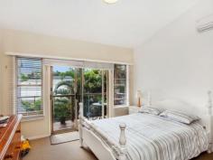  2/4 Halyard Court, OCEAN SHORES, NSW 2483 $440,000 BEACHSIDE TOWNHOUSE Relax, kickback, grab your towel and stroll to the beach knowing that you don't have to be home to mow the lawns or do the garden, you no longer have to be a slave to your property anymore. # 3 big bedrooms # Master has balcony & ensuite # high ceilings, open plan living tiled  # Great private outdoor entertaining area # SS appliances, stone benches # double garage Want to spend more time at the beach and doing things you want to do? than for an easy care stress free lifestyle call me to inspect.   Property Snapshot  Property Type: Townhouse 