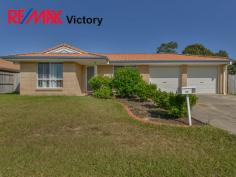  39 Meadowview Dr Morayfield QLD 4506 Price Offers Over $308,000 Invest In This - Great location Take a closer look at this great buy, brick home with 4 bedrooms and 2 bathrooms on 600m2 block in good location.  Features include: * Main bedroom with ensuite * Four Bedrooms 3 with built in robes * Open plan Family, dining & kitchen area * Air conditioned * Separate carpeted Lounge room * Ceiling fans * Security Doors & Security Screens on some windows * Covered pergola overlooking the large yard * Double garage with internal access * Backs onto parkland * Approx 12 years old Located only 5 mins walk to Primary School and local shops, less than 2km to Train, High school or Morayfield shopping centre.  Looking to Invest, this property is Currently Tenanted at $325 per week. till 11th Jan 2016. Call Sue to arrange an Inspection. Property Features Property ID 	 11998893 Bedrooms 	 4 Bathrooms 	 2 Garage 	 2 Land Size 	 600 Square Mtr approx. Building Size 	 160 Square Mtr approx. Building Age 	 12 Rental Return 	 $325 Weekly Actual Air Conditioning 	 Yes Built In Robes 	 Yes Fully Fenced 	 Yes Outdoor Ent 	 Yes Split System 	 Yes 