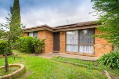  22 Meredith Cres Hampton Park VIC 3976 $350,000 Plus 5 Bedroom Wonder! Sale by SET DATE 3/10/2015 (unless sold prior) Situated between Coral Park and Kilberry Valley Primary School and Narre Warren P12 School. This 5 bedroom family home features master bedroom with full ensuite and walk in robe, separate lounge renovated modern kitchen with ceramic cooktop and stainless steel appliances. Renovated bathroom and ensuite, separate living areas and dining along with gas heating and 2 reverse cycle air conditioners really make this home worthy of your consideration. Extras include: - 	 3 toilets - 	 6 solar panels - 	 Steel garage with power - 	 Ample parking for the boys toys such as a caravan or boat. All this and more set on a secure block of approximately 544m2 close to public transport. Don't miss out!! Must inspect!!! Features Split System Air Con Dishwasher Fully Fenced Gas Heating Air Conditioning Price Guide: $350,000 Plus   |  Land: 544 sqm approx 	  |  Type: House  |  ID #319152 