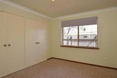  8/1 Steel Place Boulder WA 6432 $179,000 LOW MAINTENANCE LIVING! Lovely 3 bedroom brick unit in complex of 12. Quiet location, close to schools and Boulder CBD. Built-in robes, single carport, large living area.  Ideal investment property or available for owner occupier. Rates: $1650.57pa Water Rates: $205.00pa Zoning: R20 Block Size: 177sqm 