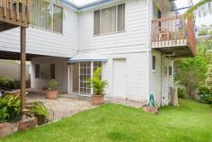  1/35 Casino Street Terrigal NSW 2260 $290 per week Well Presented Two Bedroom Flat Property ID: 9046116 Inspection Times: Saturday 30 July at 10:05AM to 10:20AM Located in a highly sought after area, this well presented two bedroom flat is within walking distance to the very best Terrigal has to offer including shops, restaurants and beaches. Tiled throughout this neat and tidy home makes great use of an open plan living and dining area which adjoins to both bedrooms, the kitchen and the bathroom. Access to the property is via a gate to the right of the double lock up garage. The flat also includes a front and side grassy yard with clothesline.  Features include: - Two bedrooms - One bathroom - Large open plan living and dining - Tiled throughout - New oven and cook top - Internal laundry - Fresh paint throughout - Front and side yard - Water included  - Sorry no pets 