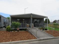 1/70 Shaw St Beaconsfield TAS 7270 $240 Modern in central location ! This modern 2 bedroom unit is located centrally in Beaconsfield and within easy walking distance to local shops, doctor and chemist. Featuring built-in wardrobes in both bedrooms, heat pump and small front balcony. The weekly rent includes your electricity consumption and the grounds are maintained for you. AVAILABLE NOW, 6/12 MONTH LEASE, SORRY NOT SUITABLE FOR PETS General Features Property Type: Semi Detached Bedrooms: 2 Bathrooms: 1 
