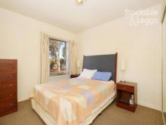  8/48 Boadle Road Bundoora VIC 3083 $279,000 Owner Occupy or Rental Investment Positioned within close proximity to Latrobe & RMIT universities this spacious one bedroom apartment comprises of as open plan lounge with fully equipped kitchen with granite bench tops, D/W, washing machine & dryer in laundry, reverse cycle A/C, stunning balcony and off street basement car parking. Will suit the owner occupier or investor, this apartment is currently tenanted. 