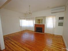  33 Small Rd Bentleigh VIC 3204 TRADITIONAL FAMILY HOME Inspection Times: Sat 28/01/2017 11:00 AM to 11:20 AM This neat and tidy well presented four bedroom home is ideal for the family and is very well located within easy reach of all facilities.  Comprising: Entrance hall, master bedroom with built in robes, tiled bathroom, large lounge/dining with ducted heat and gas space heater, split system air conditioner, spacious kitchen with dishwasher, and generous meals area opening onto rear yard.  Central hallway leading to further three bedrooms with built in robes and second bathroom and laundry.  Features of property are many, including alarm system, polished boards, excellent storage, garage and garden shed..  Property is ideally located within walking distance to Moorabbin Railway Station and bus interchange, short drive to Southland Shopping Centre or popular Centre Road precinct of cafes, restaurants and shops. Schools and parks are also nearby. PROPERTY DETAILS ID: 392824 Available: 10/02/17  Pets Allowed: No 