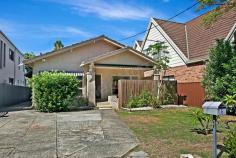  6 Brantwood St Sans Souci NSW 2219 $720 per week Seaside Living Property ID: 10932593 Inspection Times: Saturday 21 January at 12:30PM to 12:45PM Beautifully presented family home is nestled in a quiet cul-de-sac street just a stone’s throw from the shores of Botany Bay, St George Sailing Club, cafes and walking/bike path along the waters edge. Boasting four bedrooms, three with wardrobes and ceiling fans plus office/study room, tastefully renovated bathroom, open plan living and dining room with gas heater and portable air-conditioning, original but well maintained kitchen with ample cupboard space, freshly painted and newly carpeted throughout, low maintenance courtyard and off street parking. 