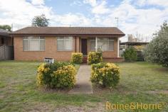  4 Laughton St Dubbo NSW 2830 $250 per week Quiet Location in South Property ID: 10858141 *Three bedroom home situated in a quiet street *Includes split system air conditioning *Built in wardrobes  *Separate laundry.  *Enclosed rear yard. *Garden shed and lock up garage. *Pets on application (Conditions apply) 