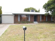  21 Charles Cres Port Noarlunga South SA 5167 $340 per week RECENTLY UPDATED KITCHEN, CARPET & PAINT!! Property ID: 9537728 Inspection Times: Tuesday 07 February at 04:45PM to 05:00PM Recently renovated with brand new kitchen, carpets and paint throughout! Offering 3 generous bedrooms, main and 2nd with built in robes, formal lounge, dining and family rooms.  Ducted evap cooling, gas heater and 2nd airconditioner for all year comfort. Undercover pergola, large block and large shed. Send your enquiries this won’t last long! Pets negotiable upon application. 