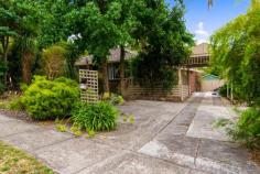  3 Flora St Ringwood East VIC 3135 $430  Fantastic Family Home Inspection Times: Sat 18/02/2017 10:00 AM to 10:15 AM Located in sort after Ringwood East close to shops, parks, schools, public transport, restaurants, sport ovals and easy access to East Link.  This spacious home features 3 bedrooms with built in robes master with ensuite and walk in robe plus a 4th bedroom perfect for a young child or as an office. Large living area plus dining area, spacious kitchen with dishwasher and oven with gas cooktop and loads of cupboard space, huge bathroom, laundry, big backyard with paved entertaining area, large shed and covered deck at front.  - 	 Split System air conditioner in lounge  - 	 Ducted heating  - 	 Ceiling fan in lounge  Well-presented, perfect location, comfort plus this one ticks all the boxes enquire now to arrange viewing.  PROPERTY DETAILS $430  ID: 394663 Available: Now  Pets Allowed: Yes 